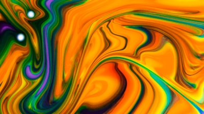 Optimismo asintótico en modelos de regresión de tensores