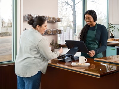 IA y datos en tiempo real para decisiones en retail