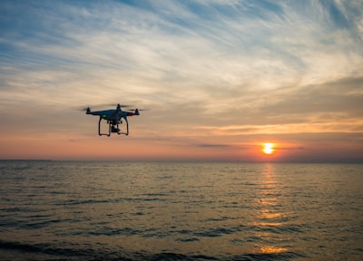  Validación visión-en-el-lazo de estimación de pose para UAV marítimo autónomo