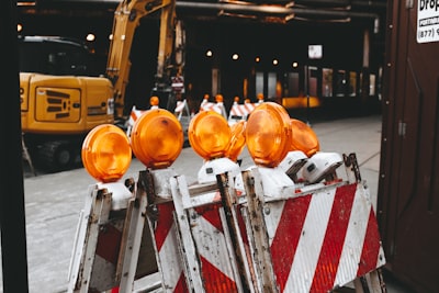 Guía de expertos: por qué las empresas de construcción optan por automatizar las llamadas de seguimiento