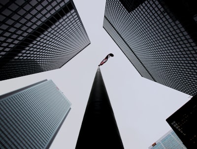 Por qué las empresas emergentes deben invertir en la Inteligencia Artificial: Desmitificando las leyendas sobre costo y complejidad