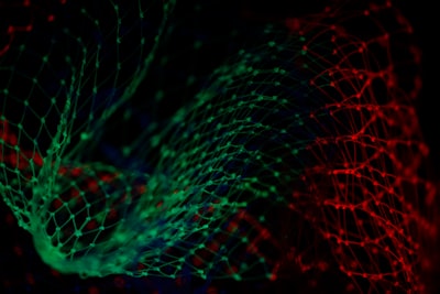  Topología y texto importan: Detección OOD en grafos con texto usando LLMs