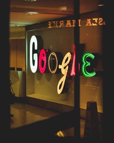 Top 10 casos de uso del agente de IA de Google en soluciones de software empresarial