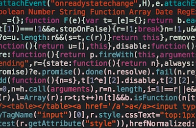 Más allá de las listas: Usando Deque de Python para Ventanas Deslizantes en Tiempo Real