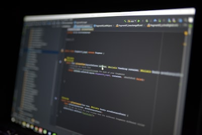 Desarrollo de software de inteligencia artificial personalizado: De concepto a producto escalable