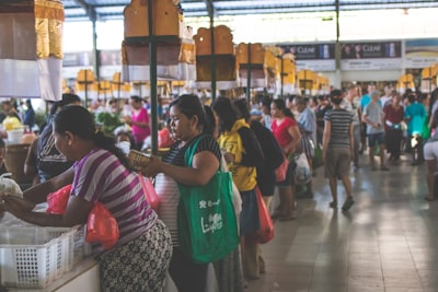 ¿Cómo puedo comenzar con el servicio de migración de monolitos a microservicios?