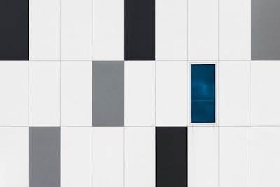 Crea un verificador de contraste de colores con HTML, CSS y JavaScript