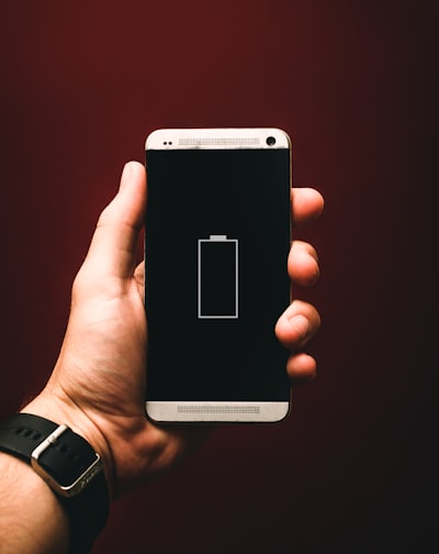 Congela las aplicaciones que agotan la batería sin rootear tu teléfono Android