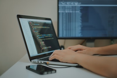 ¿Cuánto cuesta contratar una empresa de programación para pequeñas empresas?