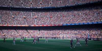 Comparación de los mejores software personalizados para PYMES: Barcelona vs Madrid