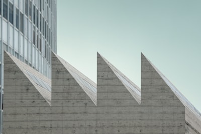 Propuesta de una arquitectura de codificador-decodificador dual-ramas para la mejora del habla sin supervisión (SE)