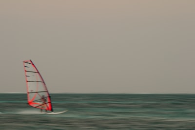Vibe Coding con windsurf + Google AI Studio - Tu nuevo flujo de trabajo de códiga creativo
