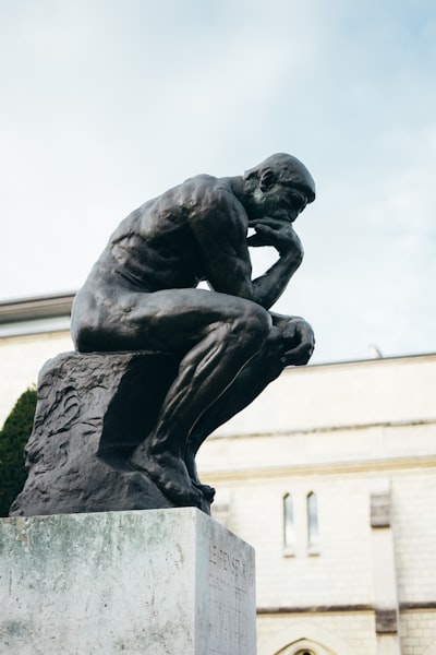 Recompensando la humildad intelectual: aprendiendo cuándo no responder en modelos de lenguaje grandes