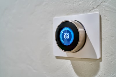 Cómo optimizar tu hogar inteligente para el verano