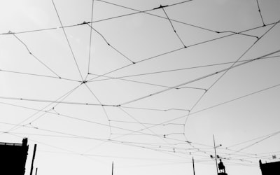 Construyendo una Plataforma de Fiabilidad para Sistemas Distribuidos