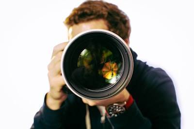 De cientos de sesiones a 1 clic: escalando tu flujo de trabajo visual con eliminación de fondo por lotes