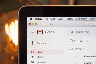 Deja de usar Gmail de la manera difícil: 10 funciones que vale la pena activar ahora