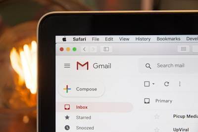 Cómo gestionar varias cuentas antiguas de Gmail simultáneamente