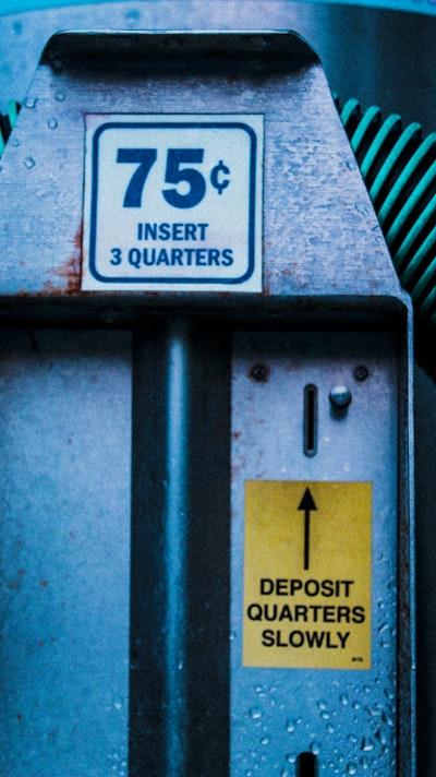  ¿La previsión de efectivo semanal automatizada se aloja localmente o en la nube?