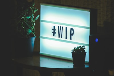 ¿Qué buscar en un proveedor de gestión de aplicaciones web para la automatización?