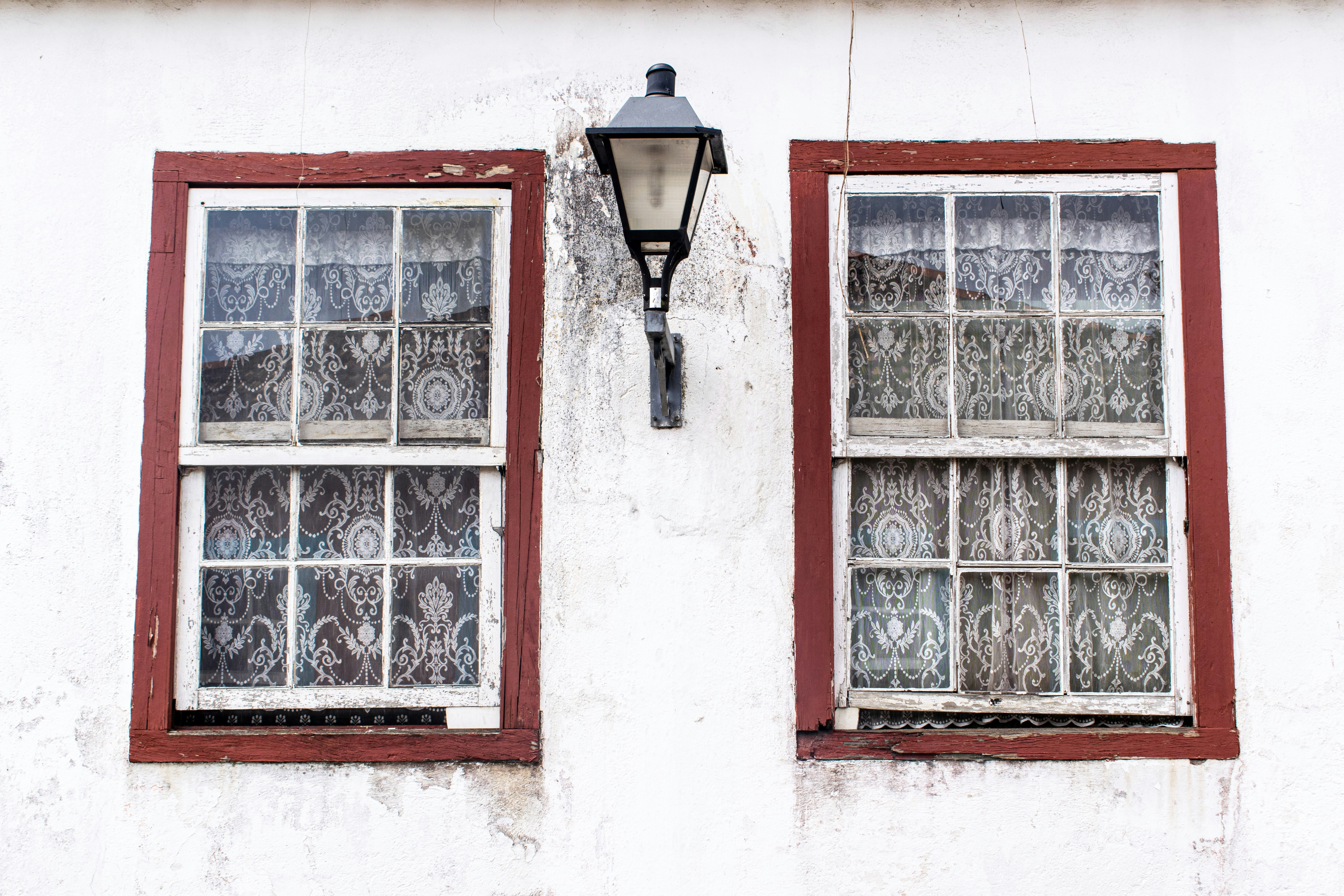 Ventanas y Contextos: ¿Qué Debes Saber sobre Ellos (en Español)

O alternativamente: Windows de Contexto y Contexto: Lo Que Tienes que Saber