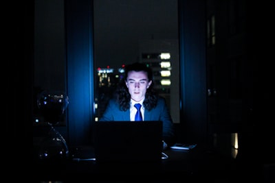 ¿Cómo trabaja una empresa de Inteligencia Empresarial?