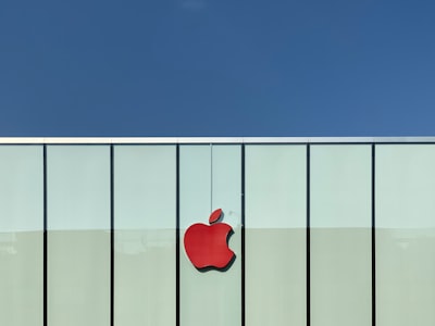 Construye y Vende tu Negocio de Software de IA Totalmente Marca - En Apple, Android, Desktop y Web - Sin Codificación, Desarrolladores o Habilidades Técnicas
