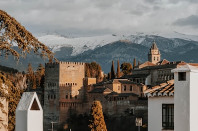 Las 5 mejores empresas de desarrollo de aplicaciones de IA en Granada