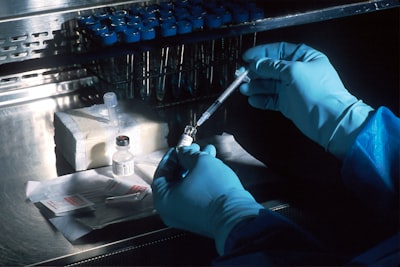 Contaminación en tiempo de búsqueda en agentes de investigación profunda