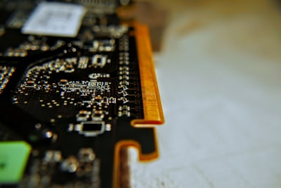 Abordando las fugas de memoria en Node.js Microservices: Un enfoque de DevOps