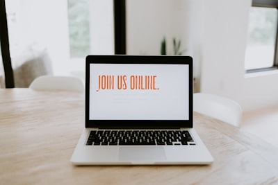 Cómo lanzar un sitio web de servicio de suscripción