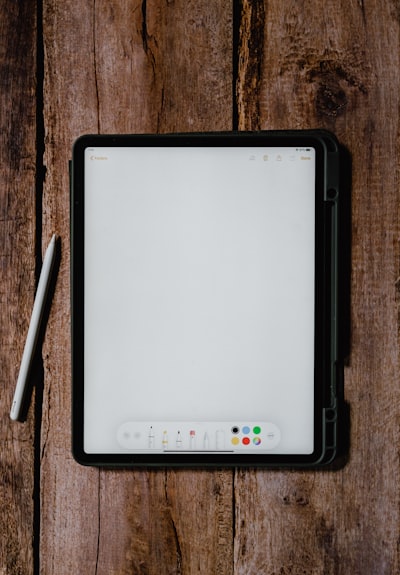 Cómo convertí eficazmente mi tableta común en un lector de libros electrónicos (y funciona en iPad o Android)
