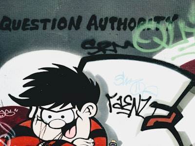 Generación de videos cómicos de IA: Transforma webtoons con Genra