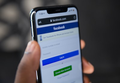 Facebook reaviva listados de empleo para conectar a locales con nuevas oportunidades