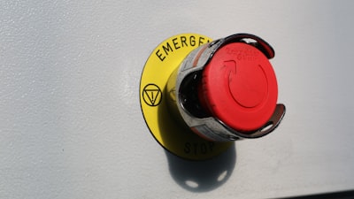 Maximizando Ahorros: Cómo la ERP personalizada y segura ayuda al sector energético