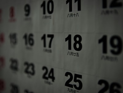 Su calendario de contenido B2B está desplegado: un marco escalable