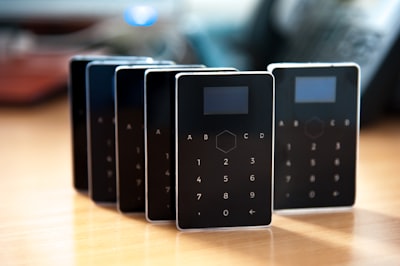 Solución al problema: Cómo el centro de llamadas inteligentes basado en MT mejora las ventas para mayoristas