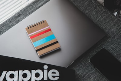 Comparando aplicaciones ERP personalizadas para empresas: ¿cuál es el correcto para ti?