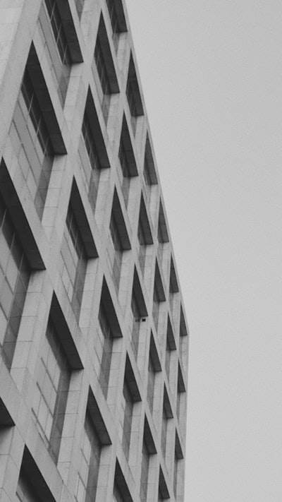 Cómo comparar soluciones de presupuesto para desarrollo web en España