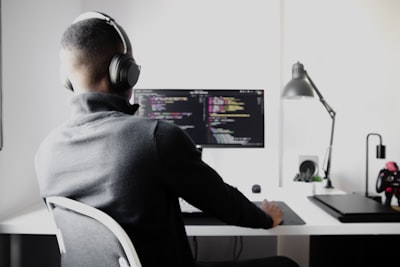 10 formas de contratar el mejor equipo de programadores en Madrid