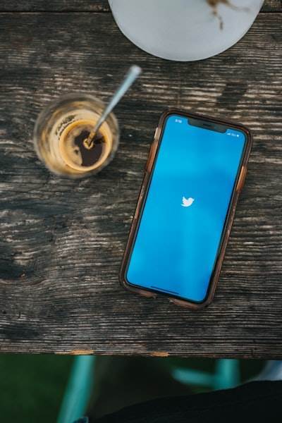 5 Mejores Sitios para Comprar Cuentas de Twitter