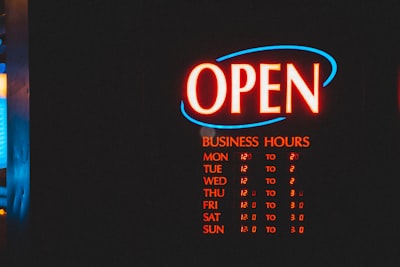 ¿Cuánto cuesta un sistema de gestión de clientes para salones de uñas?