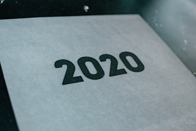 ¿Por qué las empresas en 2024 necesitan invertir en una empresa de soluciones de IA avanzadas?