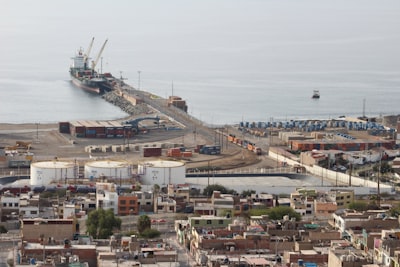 ¿Cómo garantiza el desarrollo de la plataforma de orquestación de procesos la precisión de los datos?
