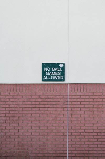 Cómo hacer que tu IA siga estrictamente las reglas: construir un sistema de reglas robusto