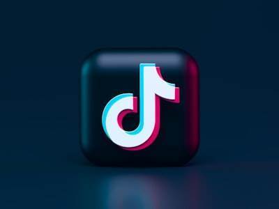 Quería crear una aplicación de inteligencia artificial llamada Jarvis que se despertara cuando diga 