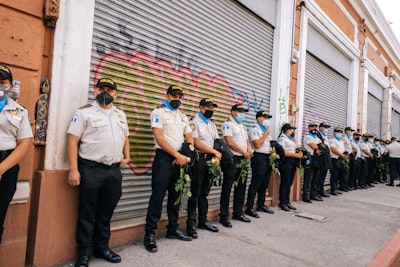 Los 10 agentes de IA de Anthropic están redefiniendo el trabajo financiero