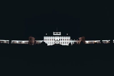Gobierno de Washington firma un acuerdo de $73 millones para una plataforma digital gemela de la información principal