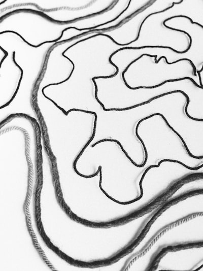 Evaluando la eficiencia de expansión de trazos en GPUs y CPUs