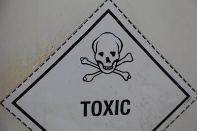 Productos químicos para siempre (PFAS): qué son, riesgos y situación actual en España